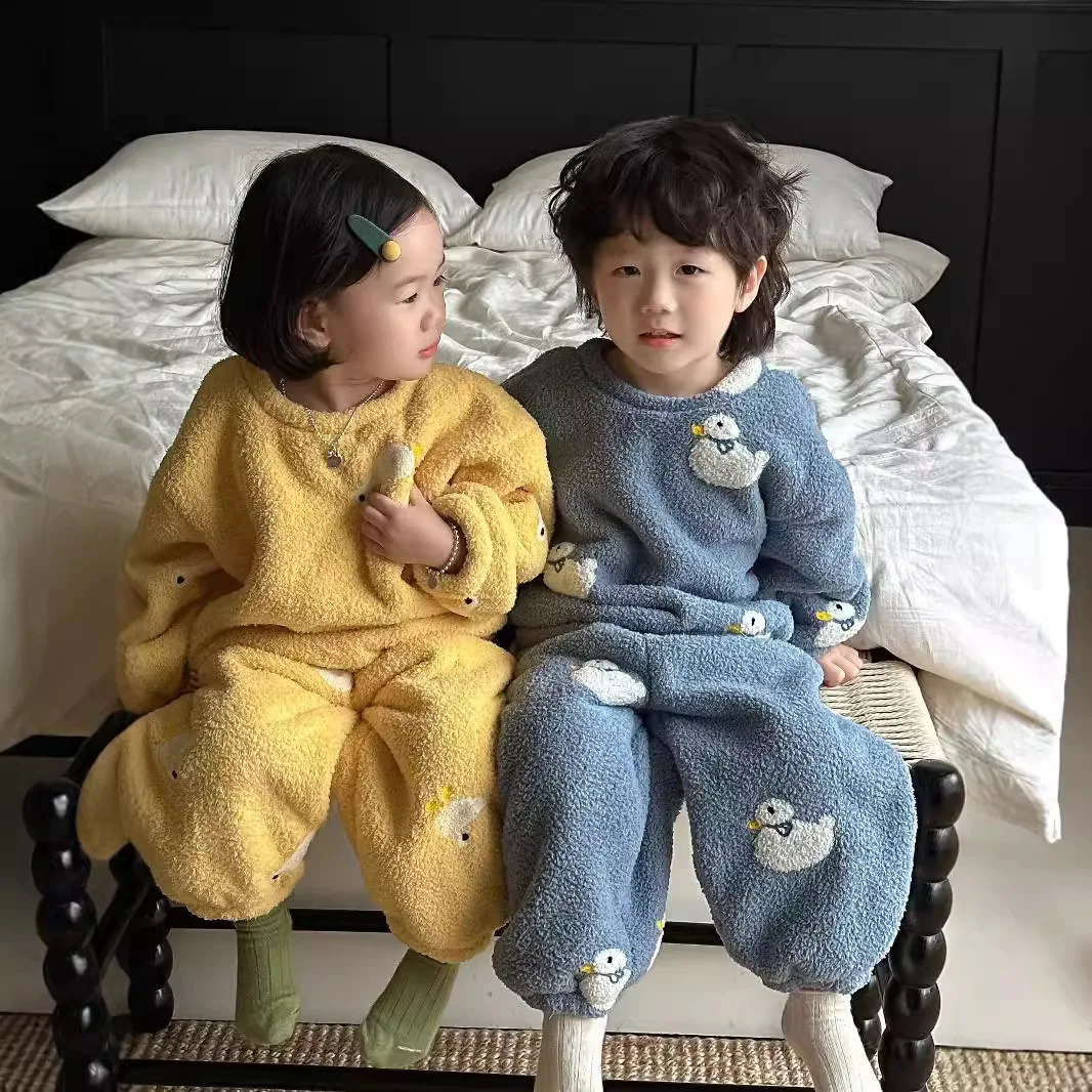 

2025 Winter Clothing New Children's Cloud Velvet Cartoon Loungewear Set Baby Thickened Pajamas Pants Set