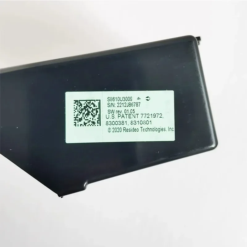 Resideo brand-new imported boiler controller S8610U3009/S8610M3009.