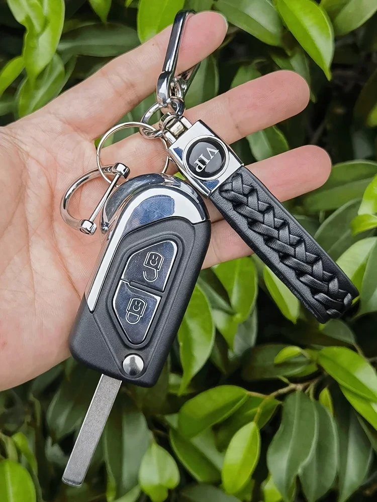 Xinyuexin High Quality Flip Remote Key FOB Case Shell for Citroen DS3 2009-2017 2 Buttons VA2 Uncut Blade Keychain Accessories