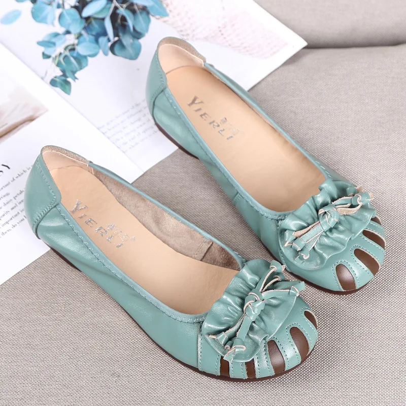 Shoes Women Spring 2024 New Genuine Leather Breathable Casual Flat Shoes Woman Nurse Work Shoes Plus Size Shoes