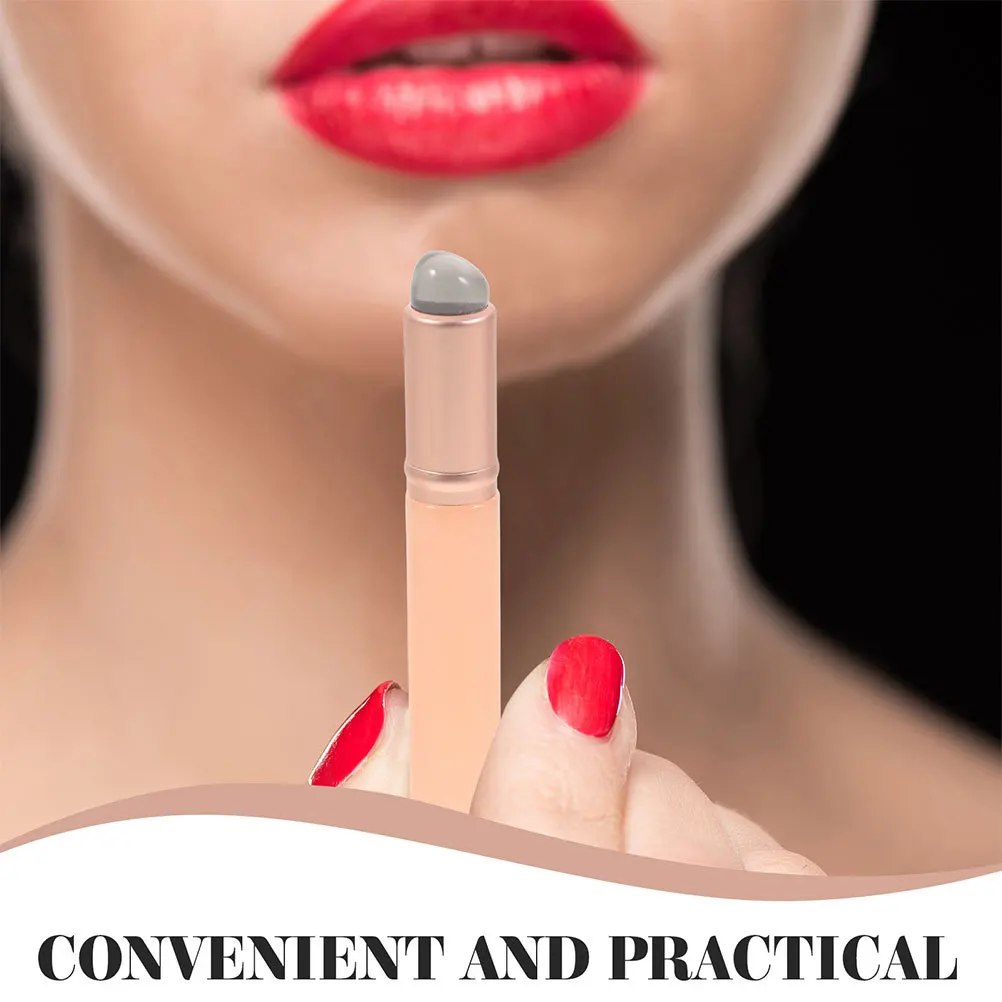 4Pcs Reusable Silicone Lip Brush Set Portable Makeup Tools for Precise Application Lipstick Lip Balm and Gloss