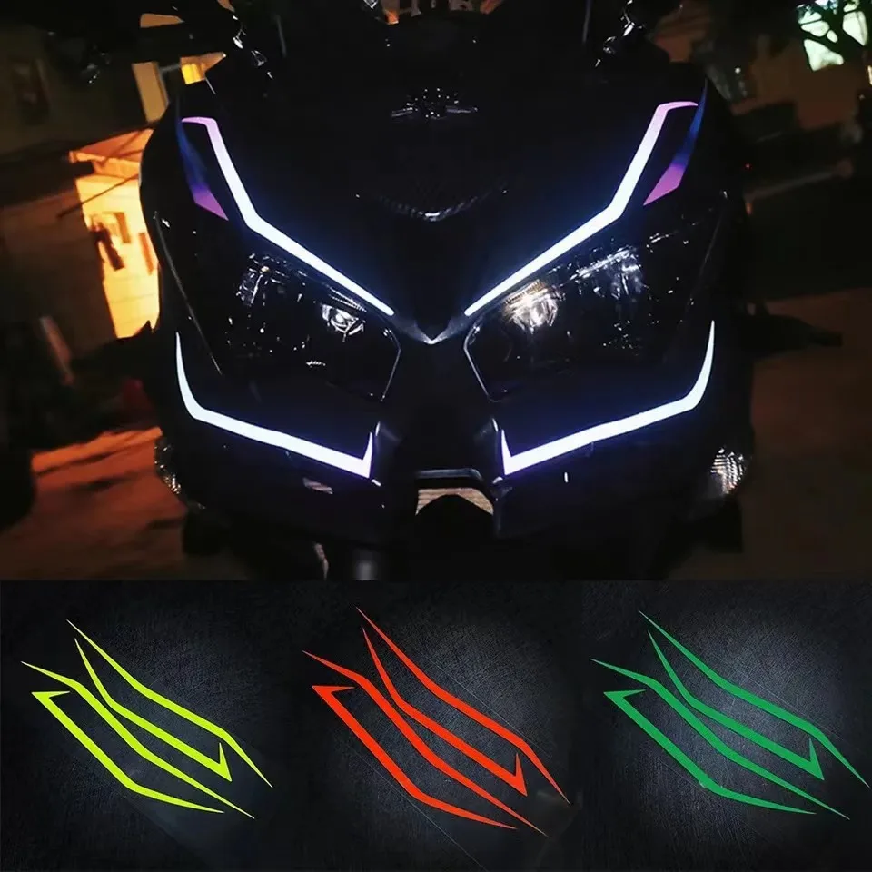 4PCS รถจักรยานยนต์ Fairing สติกเกอร์ตกแต่งสะท้อนแสง Cool ด้านหน้าดึงไฟหน้าสําหรับ Kawasaki Ninja NINJA400 H2 H2SX