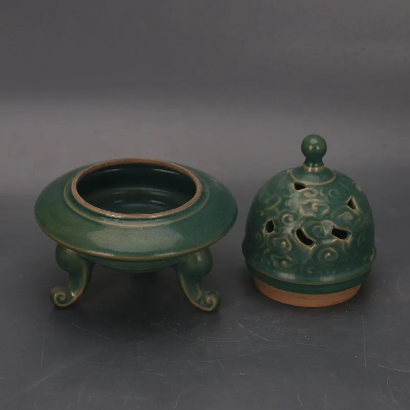 Three-legged aromatherapy stove hotel folk ornaments cultural and antique antique porcelain