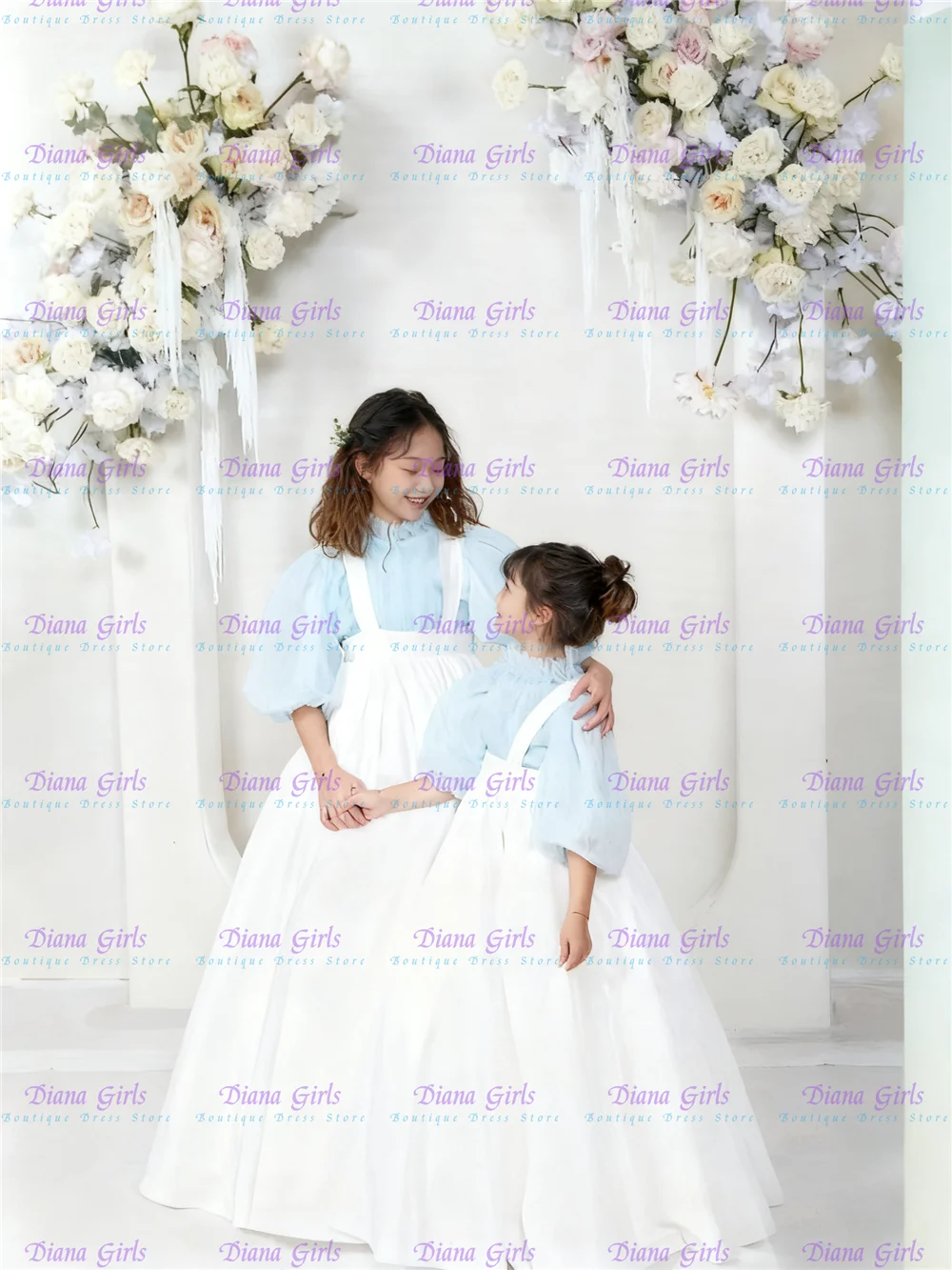 Lovely Spaghetti Strap Flower Girl Dress Light Purple Tulle With White Taffeta Little Princess Wedding Party Evening Ball Gowns