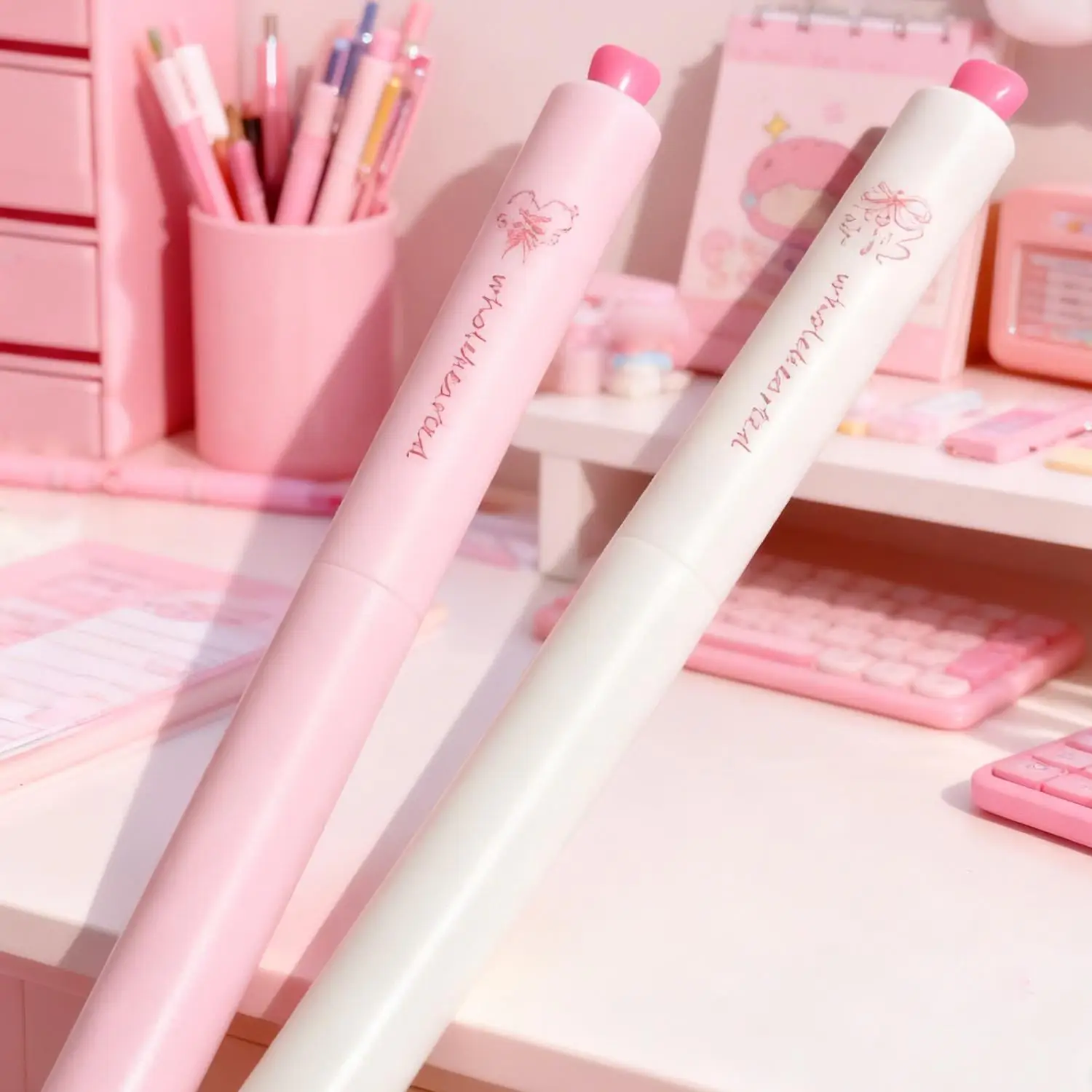 4 Pcs/Box Neutral Pens Cute Design Creative Quick Dry 0.5mm Black Gel Ink Pen Pen for Office/School Student Wrting Signature Pen