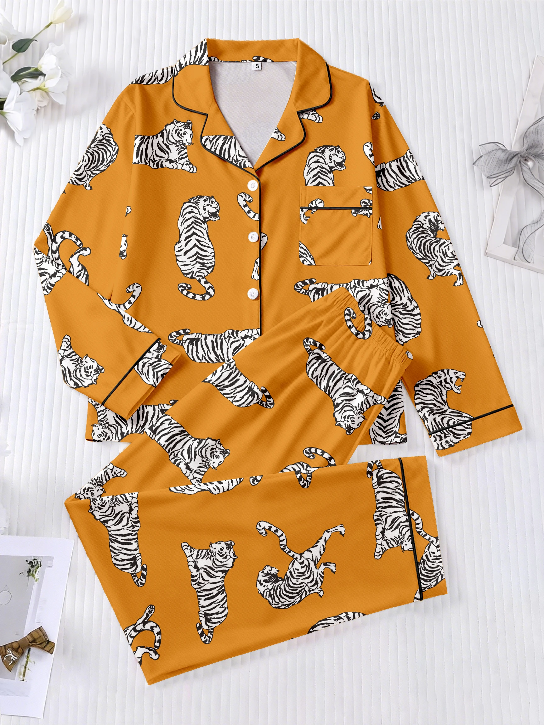 

Women's home sleepwear set, tiger printed sleepwear set, comfortable long sleeved top and pants