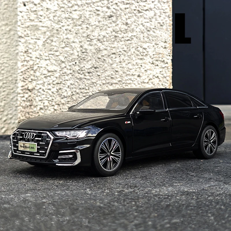 

1:18 AUDI A6 Alloy Car Model Diecasts Metal Vehicles Car Model Simulation Sound and Light Collection Boys Toy For Childrens Gift