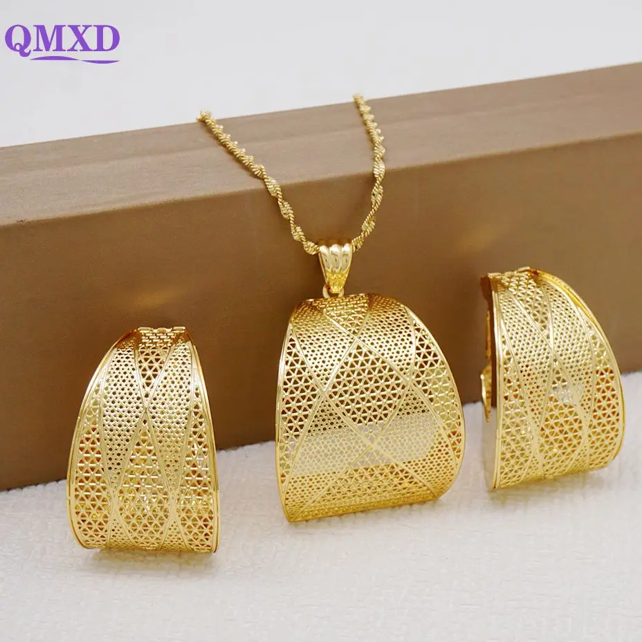 

Fashion Pendent Dubai Gold Color Jewelry Sets Copper Earrings Necklace For Romantic Sets Daily Wear Party Gift Classic Jewellry