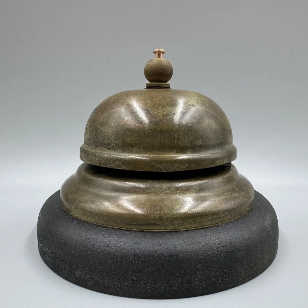 Chinese folk antiques vintage bar table bell ring bell ring bell collection pieces