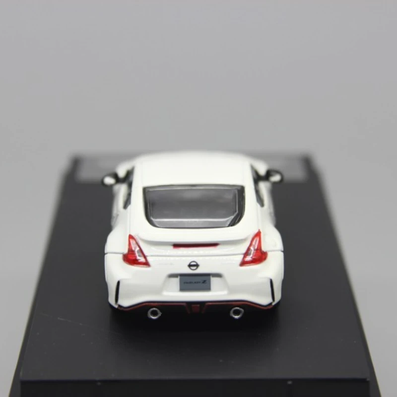 후지 1/64 페어레이디 Z 370z 합금 자동차 장난감 다이캐스팅 금속 모델 컬렉션 소년 크리스마스 선물