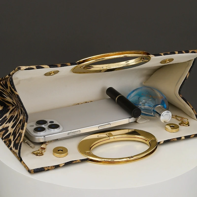 High Street Leopard PU Banquet Handbag for Women Vintage Shining Diamond Handle Wild Style Evening Bags Night Party Purses