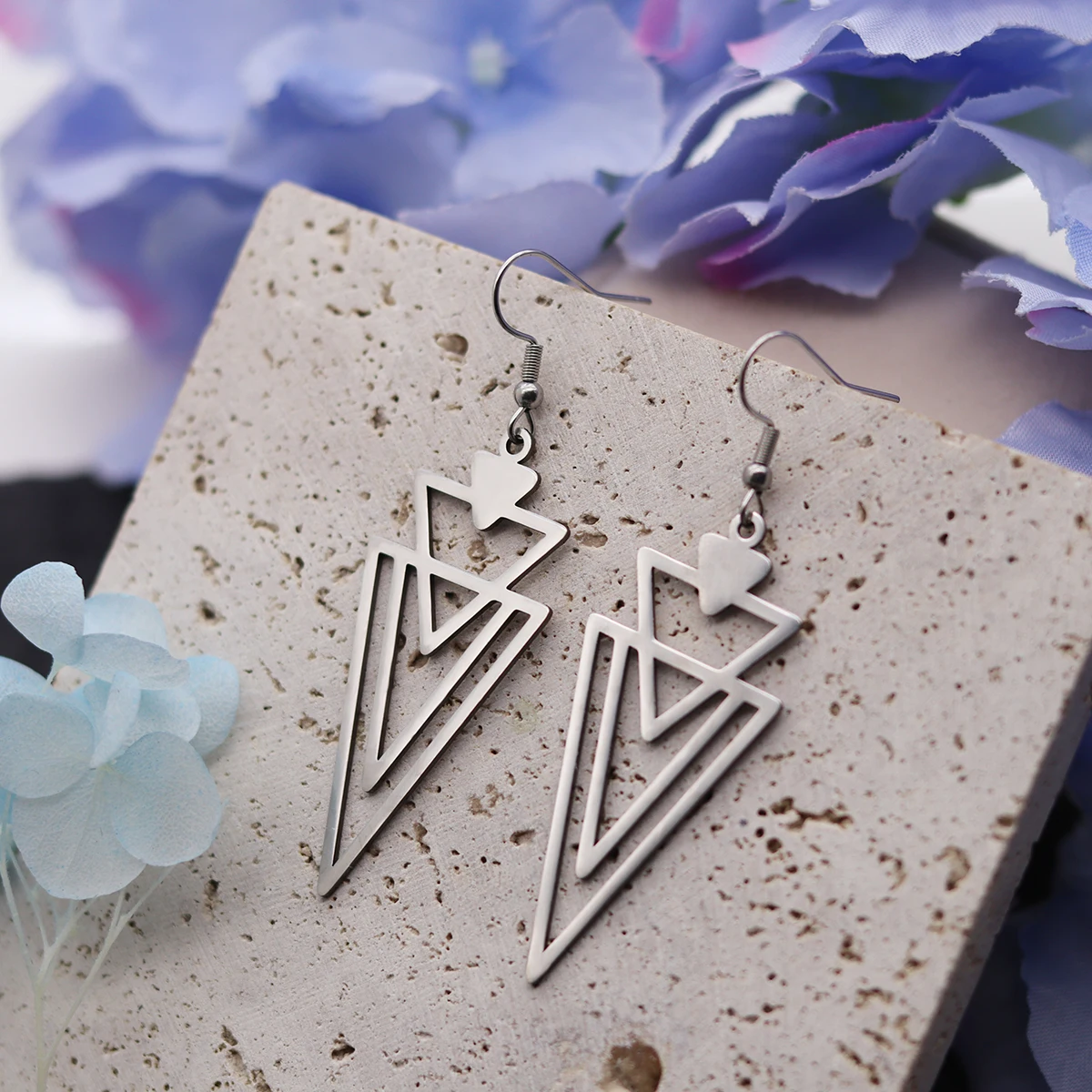 Art Line Triangle Earrings for Women Ear Cartilage Puncture Accessories Metal Stainless Steel Trendy Ear Hook Lady Jewelry Gift