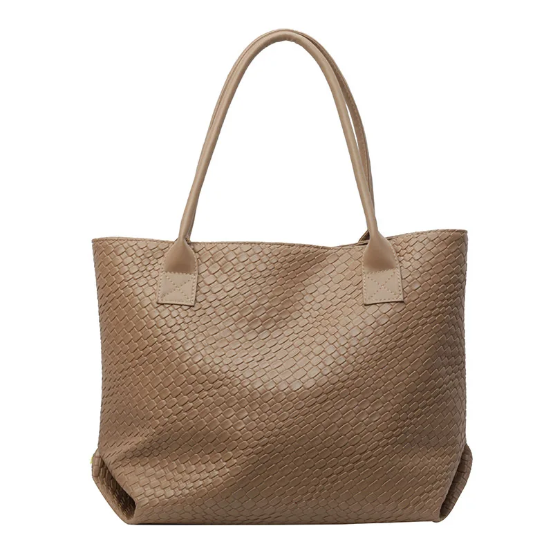 

Minimalist Large-Capacity Tote Bag - Embossed Design for Commutes, Versatile Shoulder Armpit Carry, Stylish Practical