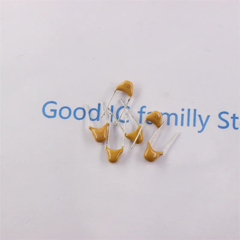 50pcs  Monolithic ceramic capacitor 50V (100~106) 10pF~10uF 102 103 104 105 22pF 1nF 10nF 100nF 0.01uF 0.1uF 22NF 1uF P=5.08mm