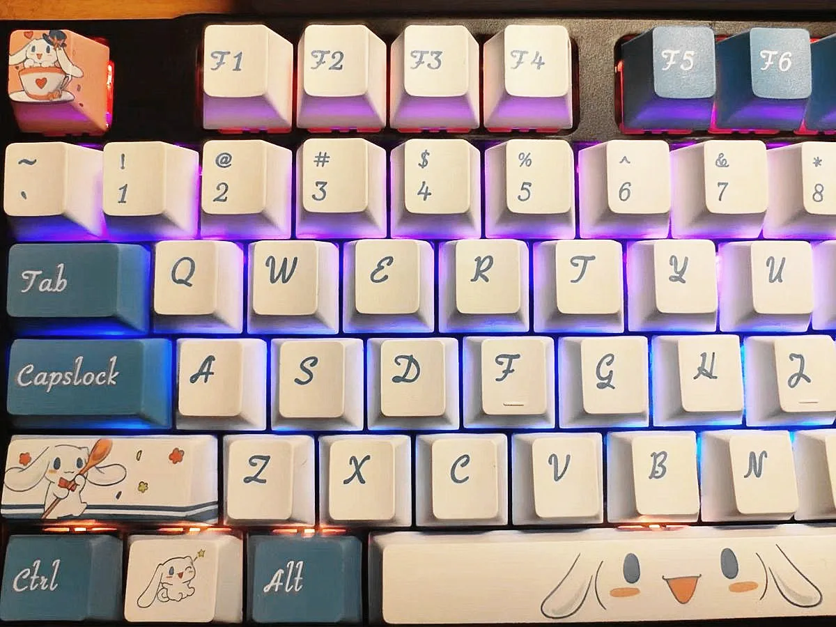 

Yugui Dog keys 131 Key Cute Keyboard Keycaps Chrrey Sublimation PBT DIY Mechanical Keyboard Keycap MX Switch Anne Pro2 GK61 RK61