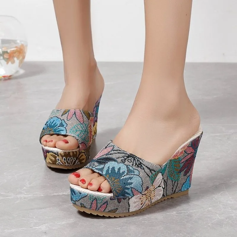 2024 Women Shoes Fashion Shoes Casual Flip Flops Summer Vintage Floral Print Peep Toe Wedge Slippers 35-42