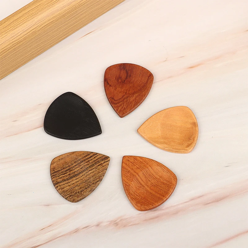 1/5Pcs Wooden Acoustic Guitar Picks Bass Ukulele Plectrum Picks Electric Guitar Picks Can Be Drillable Pendant Gift