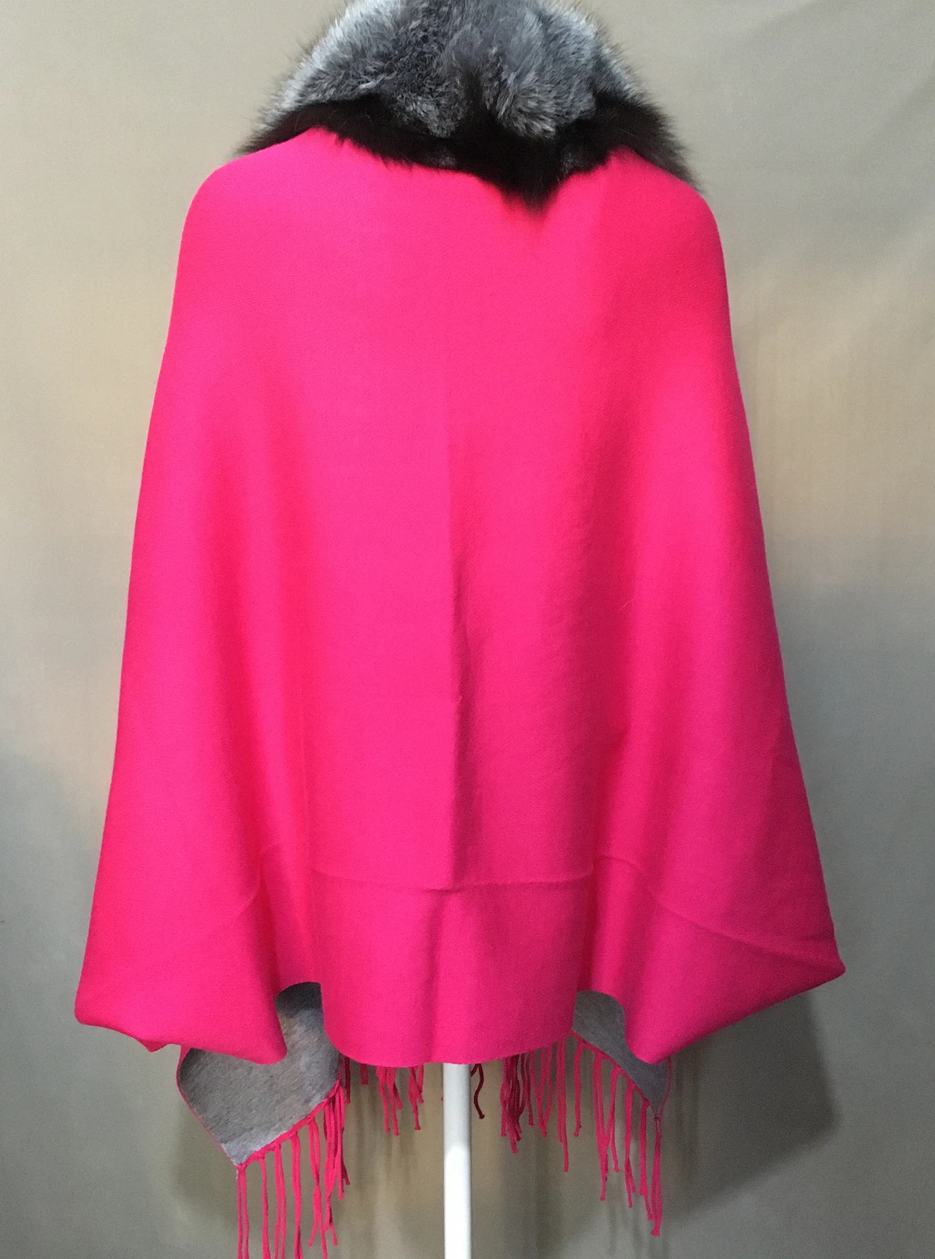 Real Fox Fur Collar Shawl for Women, Cape Stole with Cuff and Tassels, Hot Pink Pullover, Scarves 210914