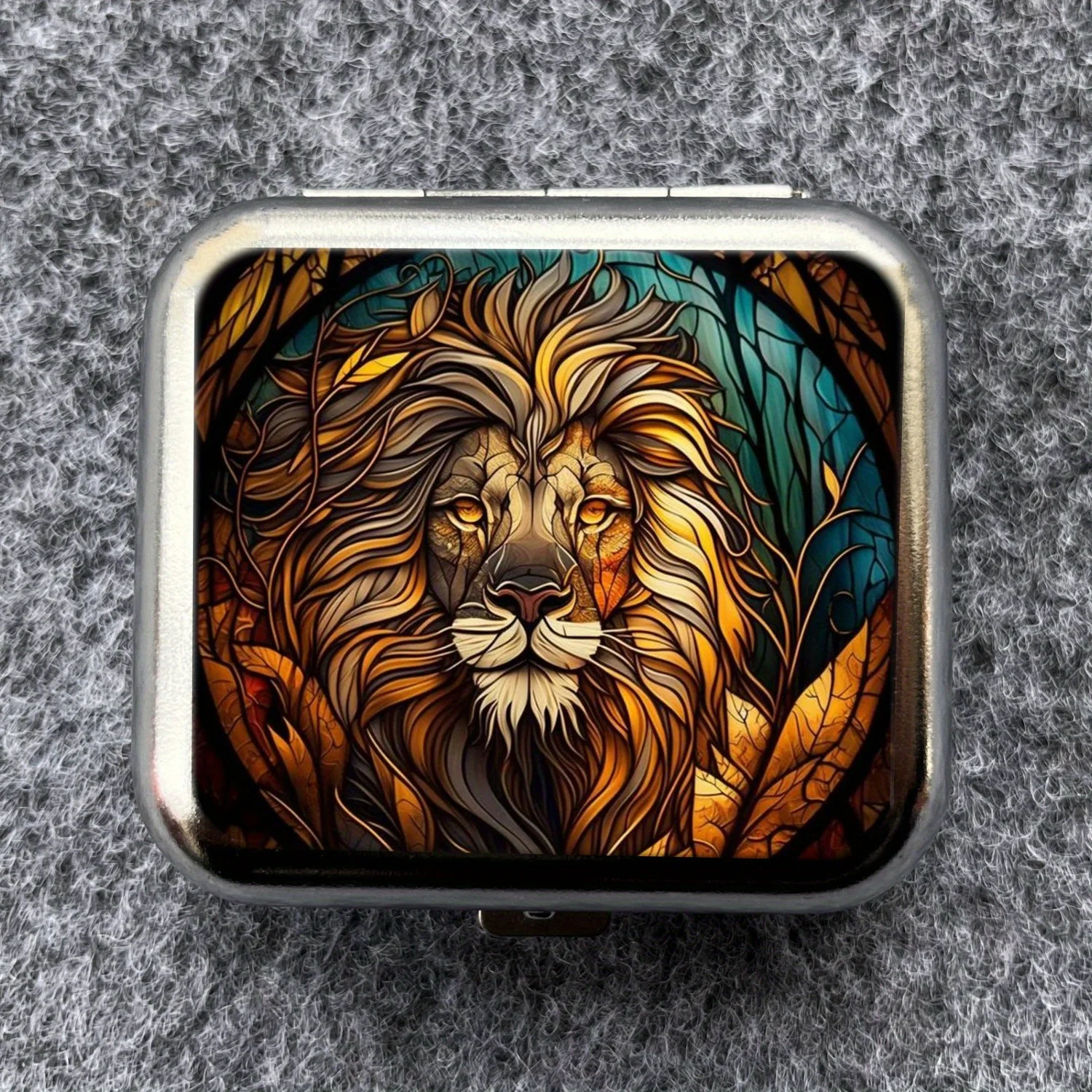 

Lion Color Picture Mini Metal Ashtray, Portable Small Ashtray, Outdoor Portable Pocket Ashtray, Car Ashtray Creative Accessories