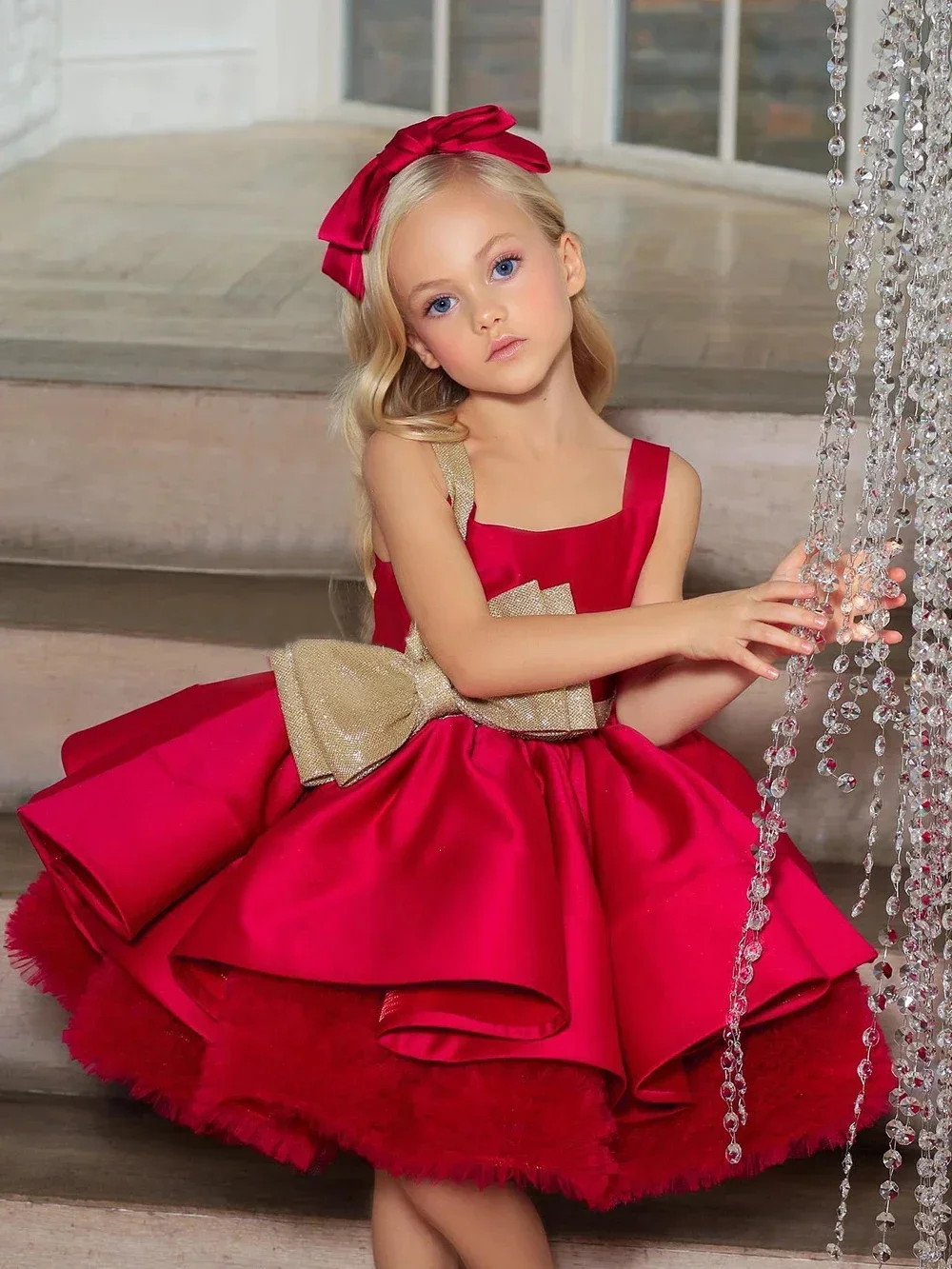 Puffy Tiered Red Satin Baby Girl Birthday Dress Knee Length Big Bow Flower Girl Dress for Weddings Party Pageant Communion Dress