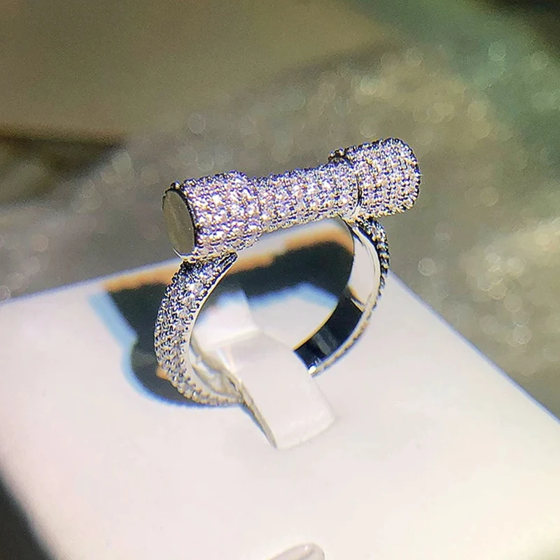 Huitan Moderner modischer Damenring voll mit Zirkonia, Bling-Bling-Finger-Accessoires, Hochzeit, Party, Luxus-Schmuck, neu