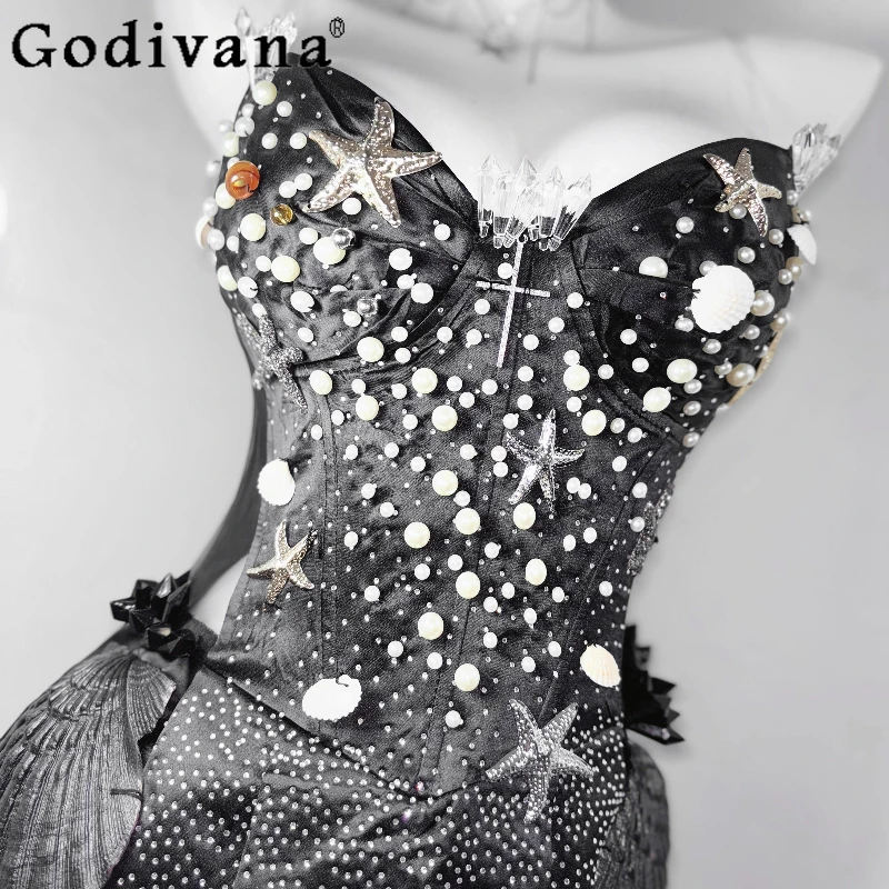 Mini abito originale con diamanti gotici neri puri Abito corto da festa fatto a mano da donna Abito da banchetto estivo senza maniche femminile