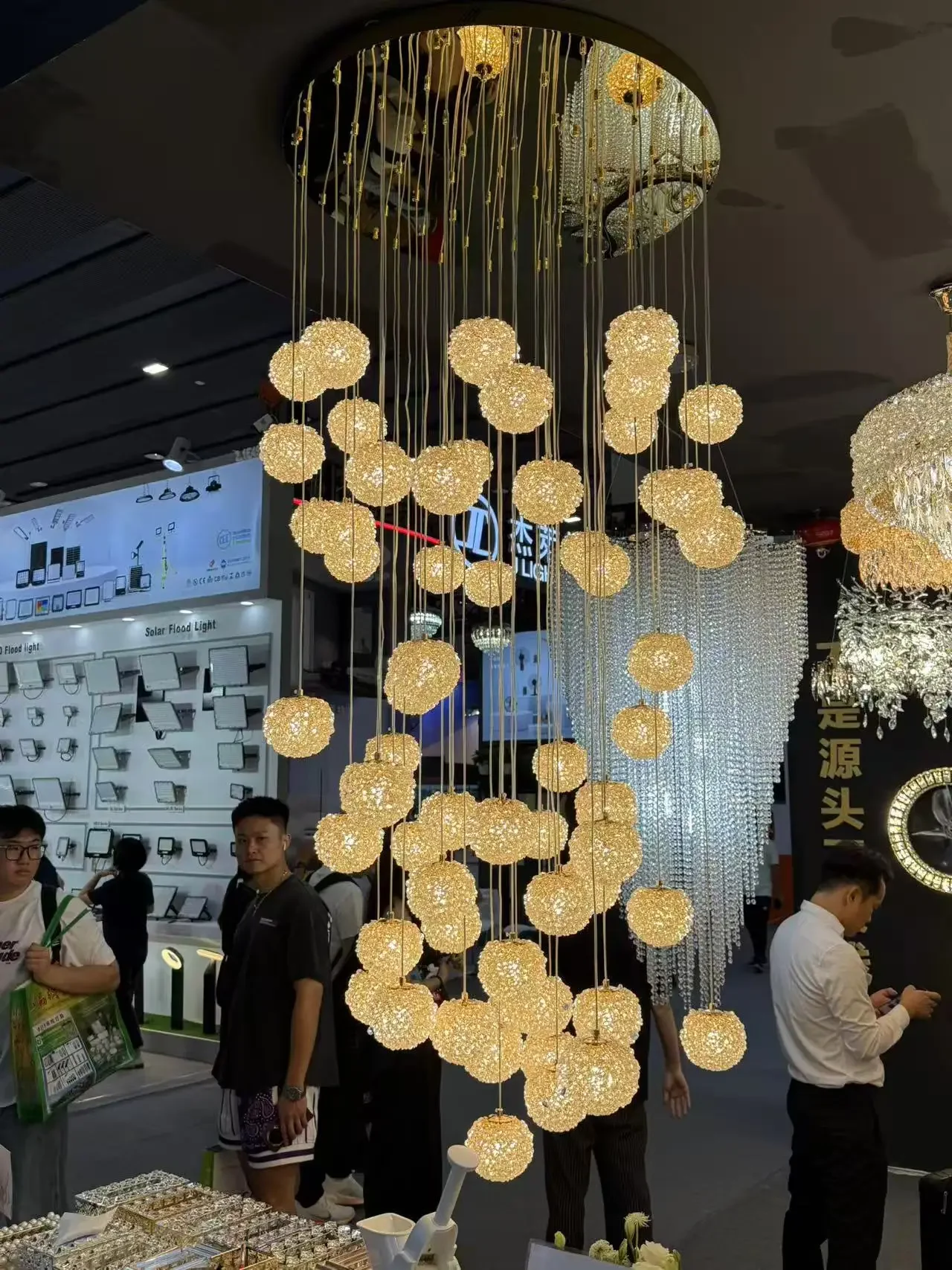 Modern LED Glass Ball Pendant Lampshade Ceiling Chandelier for Staircase Duplex Building Villa Loft Hollow Living Room Lighting