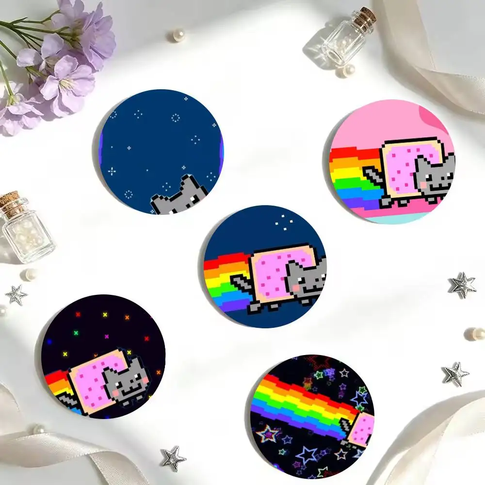 Nyan Cat Badges 25 32 44 58 75 mm Round Cosplay Pin Bag Decor Fans Collect Friends Gifts Brooch Souv