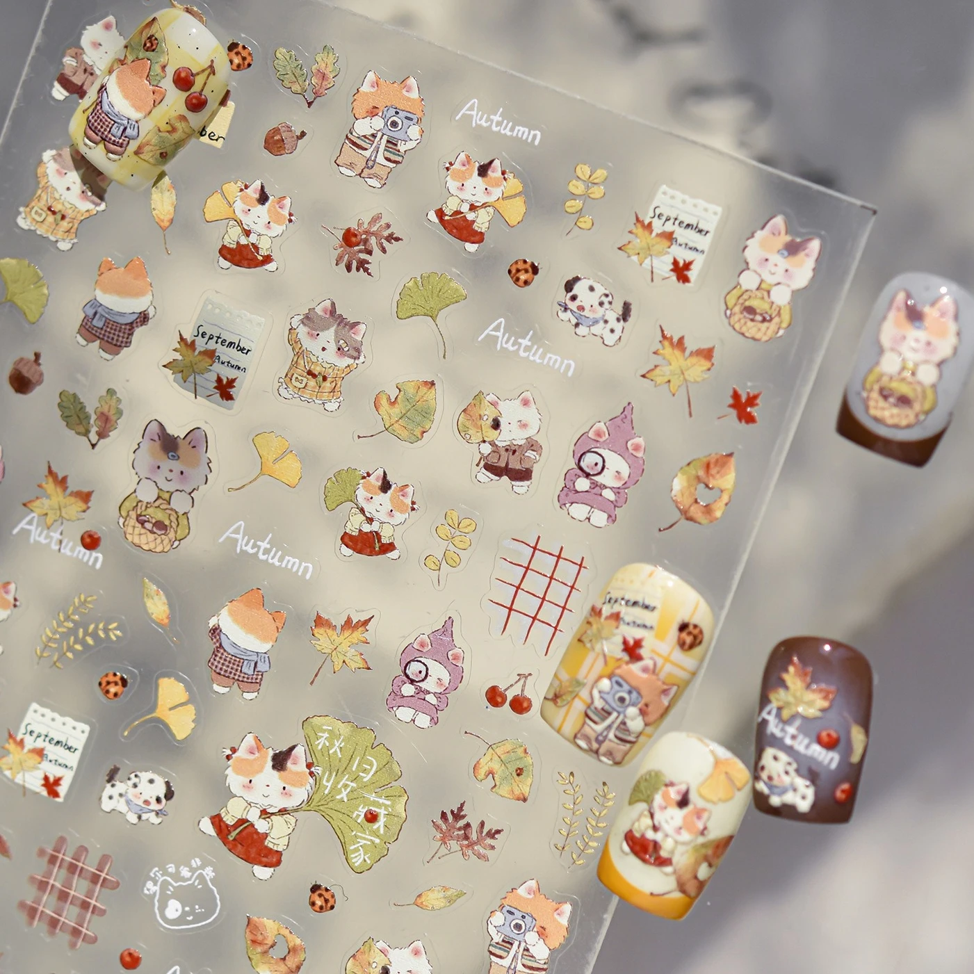 Herfst ontbladering Ginkgo blad esdoorn bladeren herfst fruit dennenappel lieveheersbeestje kersen puppy gird kat nail art stickers manicure stickers