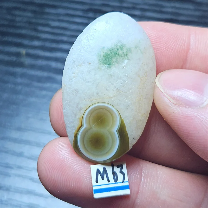 AAAA+Natural Agate Energy Chakra Stone Reiki Crystal Healing Halloween Decoration Gift