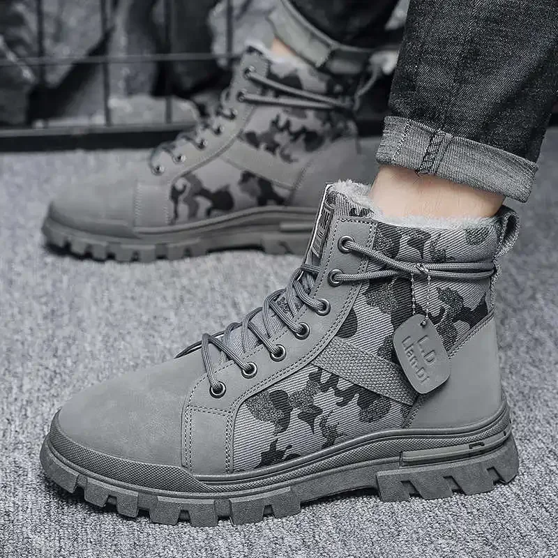 Sepatu Bot Modis, Sepatu Pria Luar Ruangan Ukuran Besar Tahan Lama dan Anti Selip, Sepatu Bot Kulit Pakaian Kerja Ukuran Sedang Luar Ruangan Kasual