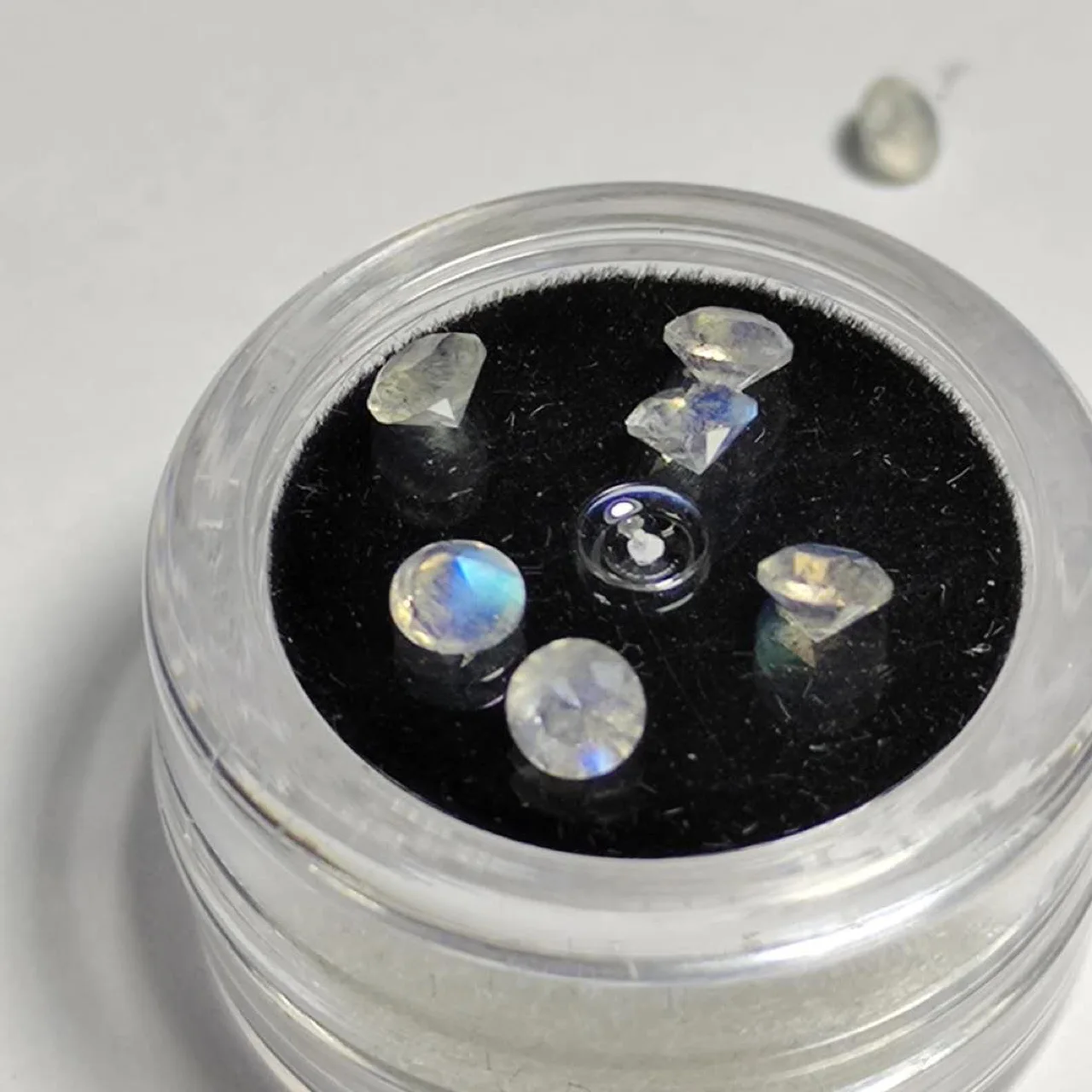 Оптовая-продажа-с-фабрики-100-натуральные-круглые-синие-лабрадориты-драгоценные-камни-необработанные-камни-для-изготовления-ювелирных-изделий-своими-руками