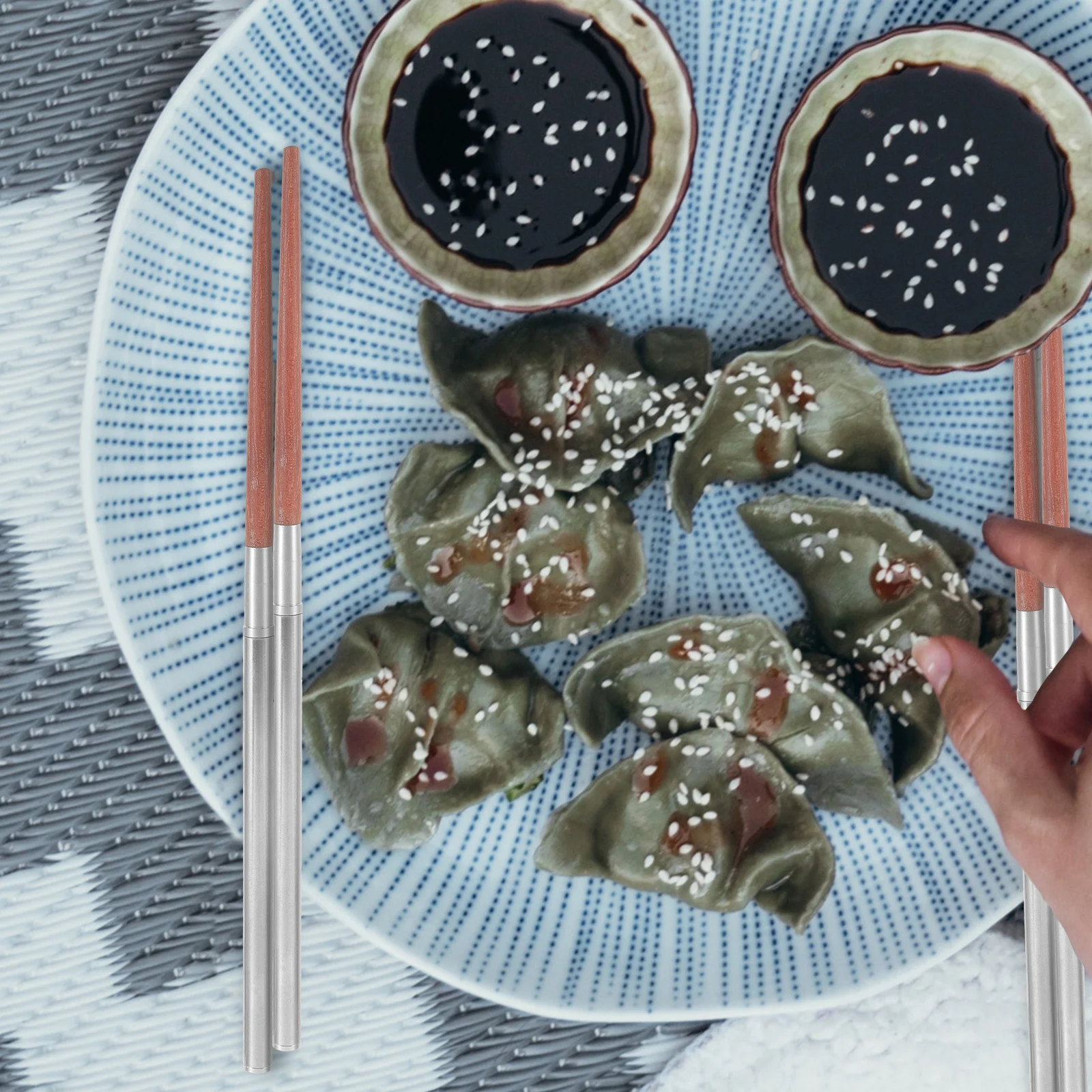 

1Pair Folding Chopsticks Reusable Portable Lightweight Detachable Easy Clean Travel Dinner Cooking Camping Chopsticks