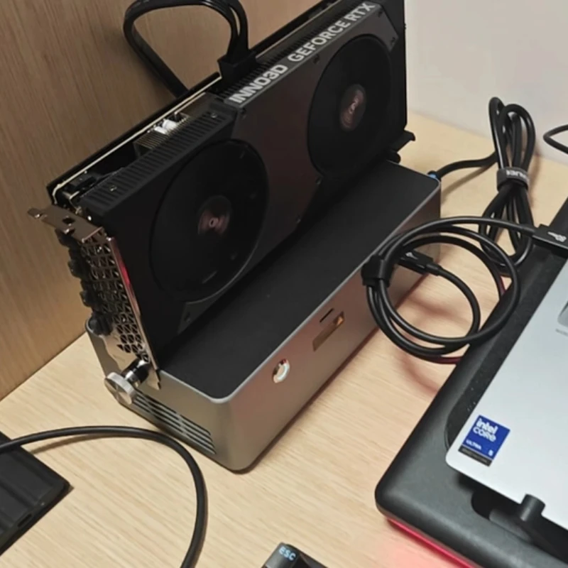 AOOSTAR AG03 Graphics Card Docking Station Support 140W Reverse Charging OCulink USB4 V2.0 Ports Thunderbolt 5 Compatible 80Gbps