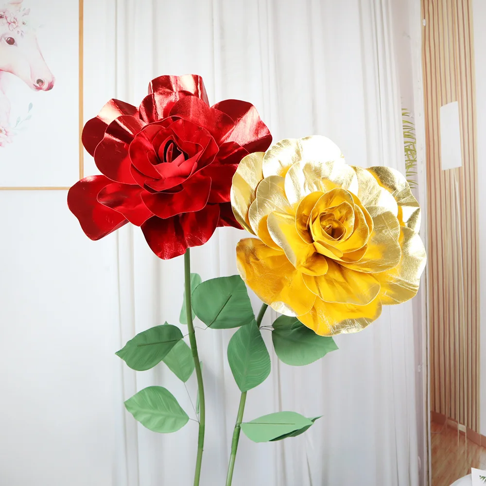 Glänzende fertige riesige Rose Blume Kopf Straße führende Party Einstellung Anordnung Fotografie Requisiten gefälschte Schaum Rose künstliche Flores