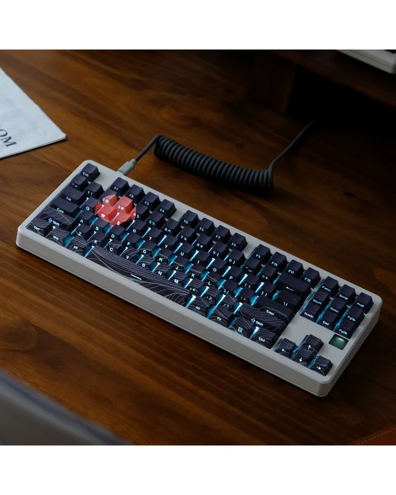 Original side engraved red sun two-color injection molding hot sublimation side engraved light-transmitting keycap PBT material
