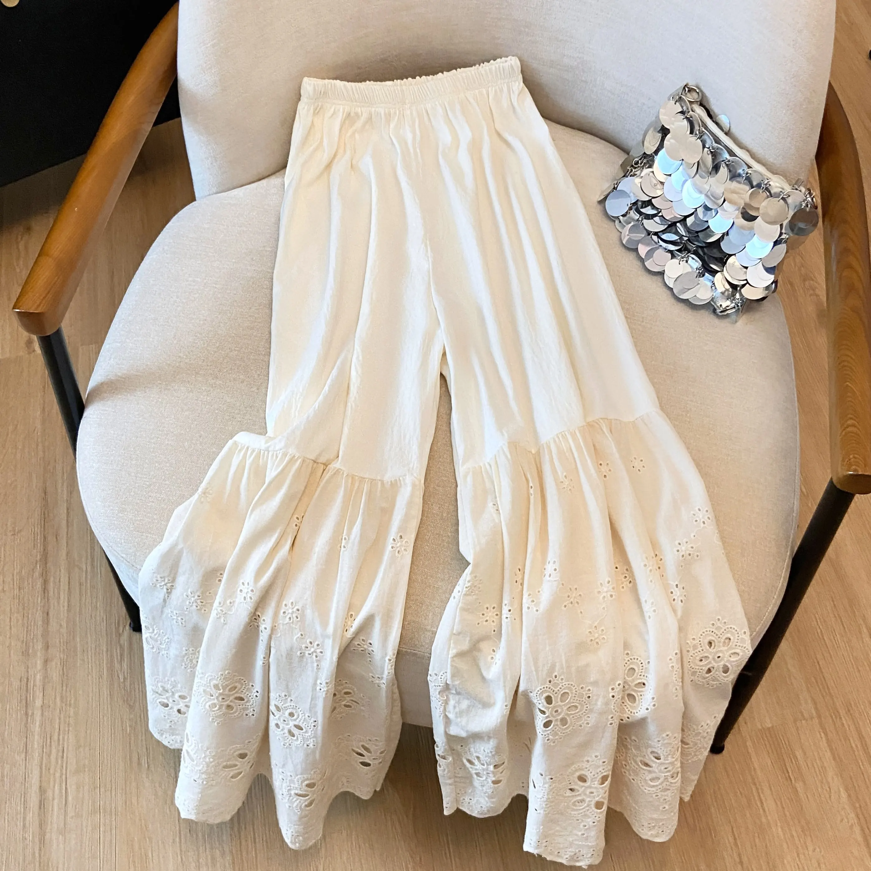 Retro Japanese Style Lace Hookwork Embroidery Wide Leg Pants Skirt Nine Point Pants Hanfu  Underwear for Women