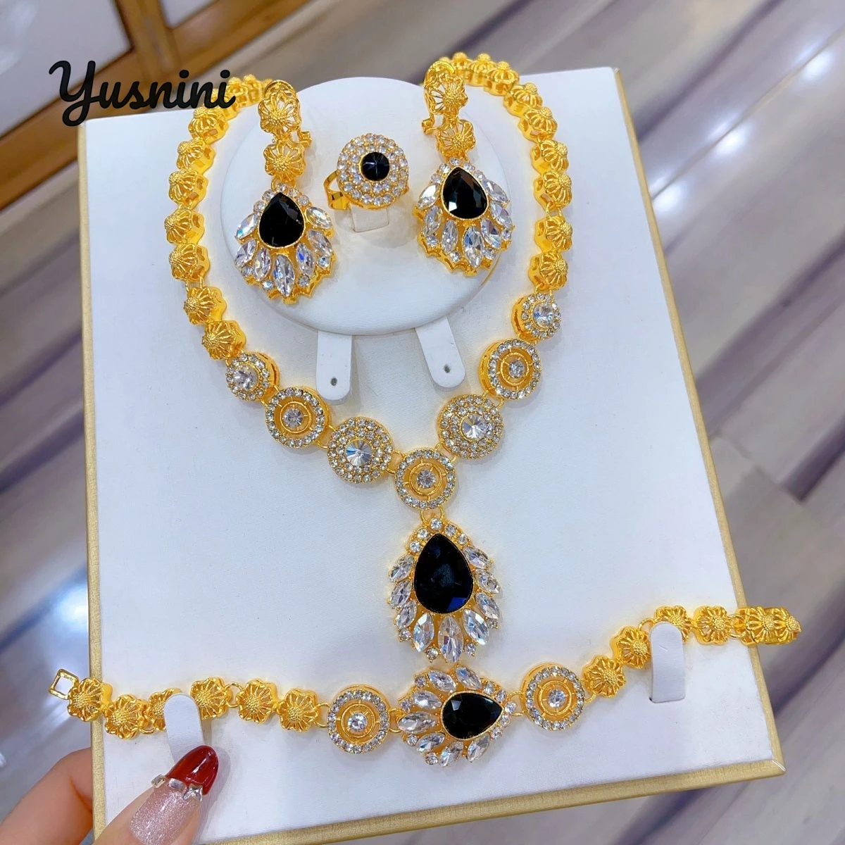Fashion New Dubai 24K Gold Plated High end Customized Necklace Earrings Rings Bracelets Wedding Jewelry Set for Lovers DD10780
