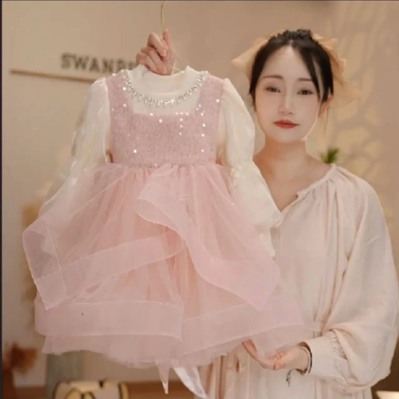 

Girls Little Fragrant Style Dress Autumn Winter Princess Dress Velvet Baby Girl Stylish Cake Fluffy Dress