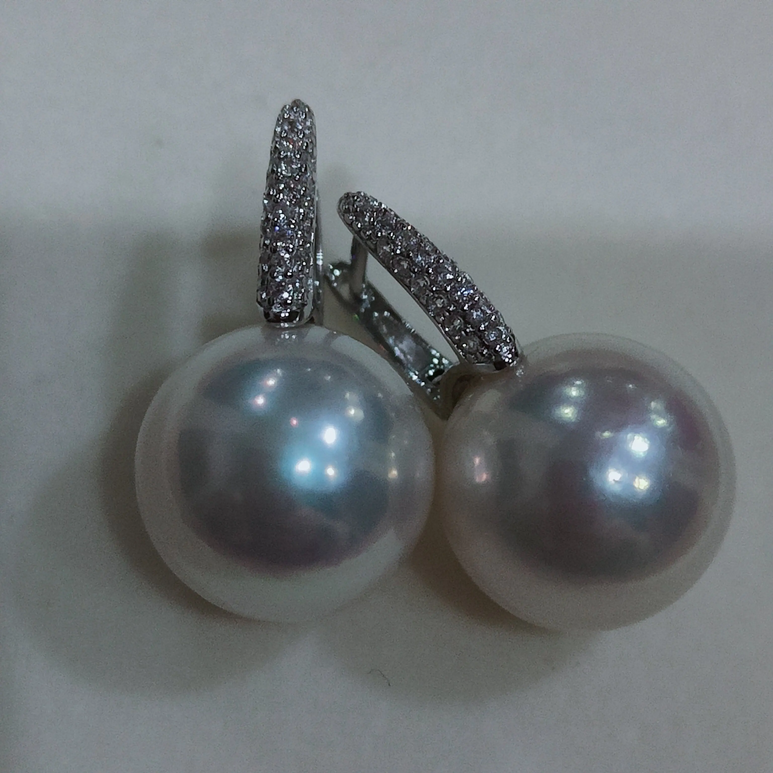 

Очень большие жемчужные серьги класса АААА, 13-14 мм, натуральные круглые белые жемчужины Южных морских пресноводных жемчужин, серебро 925 пробы.