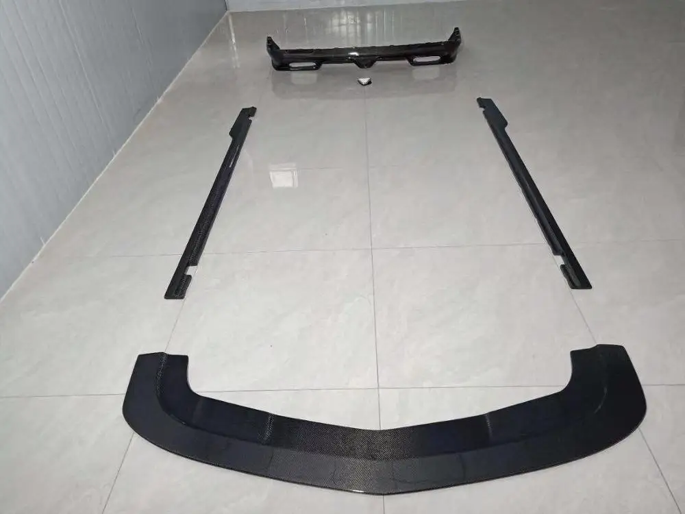 

Carbon fiber front lip, side skirt, rear diffuser for dodging challenger front separator