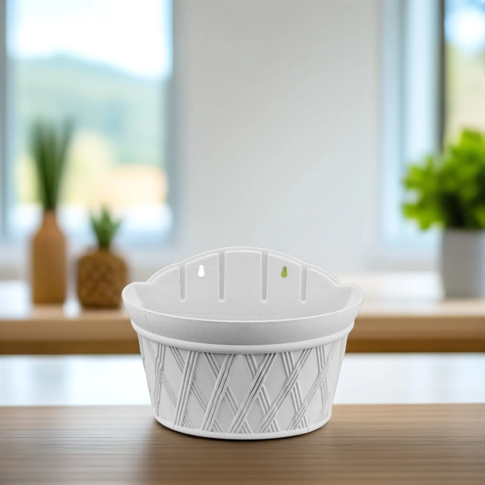 1Pcs Hanging Basket Plastic Flower Pot Wall Mounted Flower Basket Grey White for Plant Arrangement Living Room Bedroom Kitchen