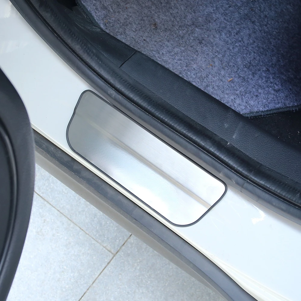 Lilmanta Auto Stainless Steel Scuff Plates Doors Sill Pedal Protection Cover for Honda Vezel 2015 - 2021 Car Door Sill Plate