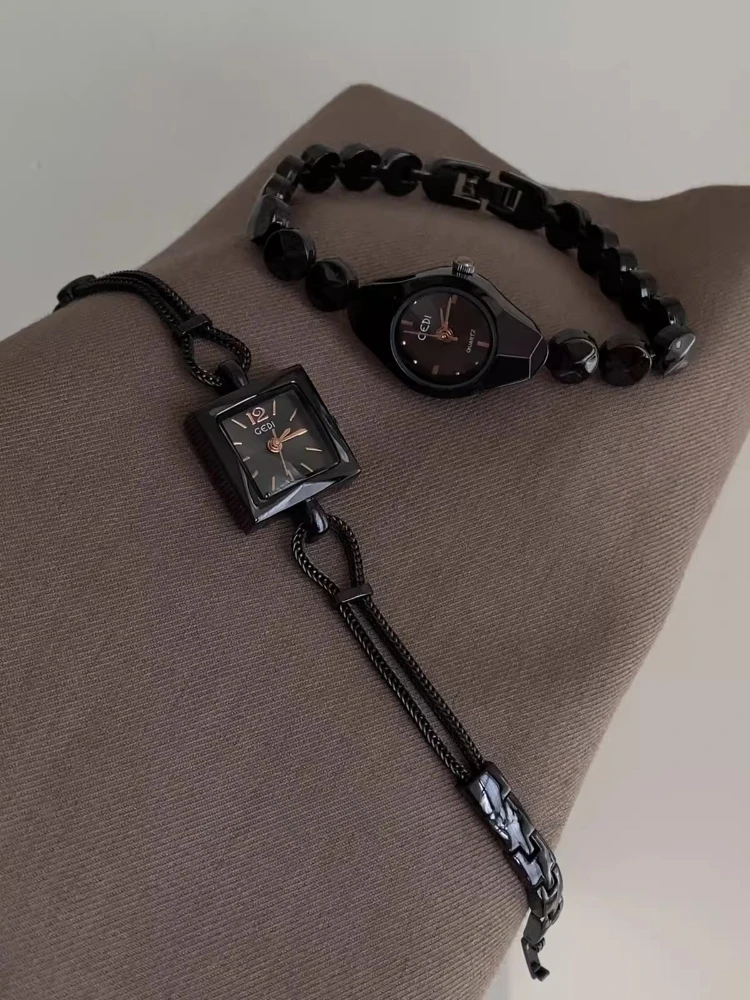 Women's Quartz Watch Premium Obsidian Series Fashion Ladies Watch Waterproof Chain Suitable for Small Wrist