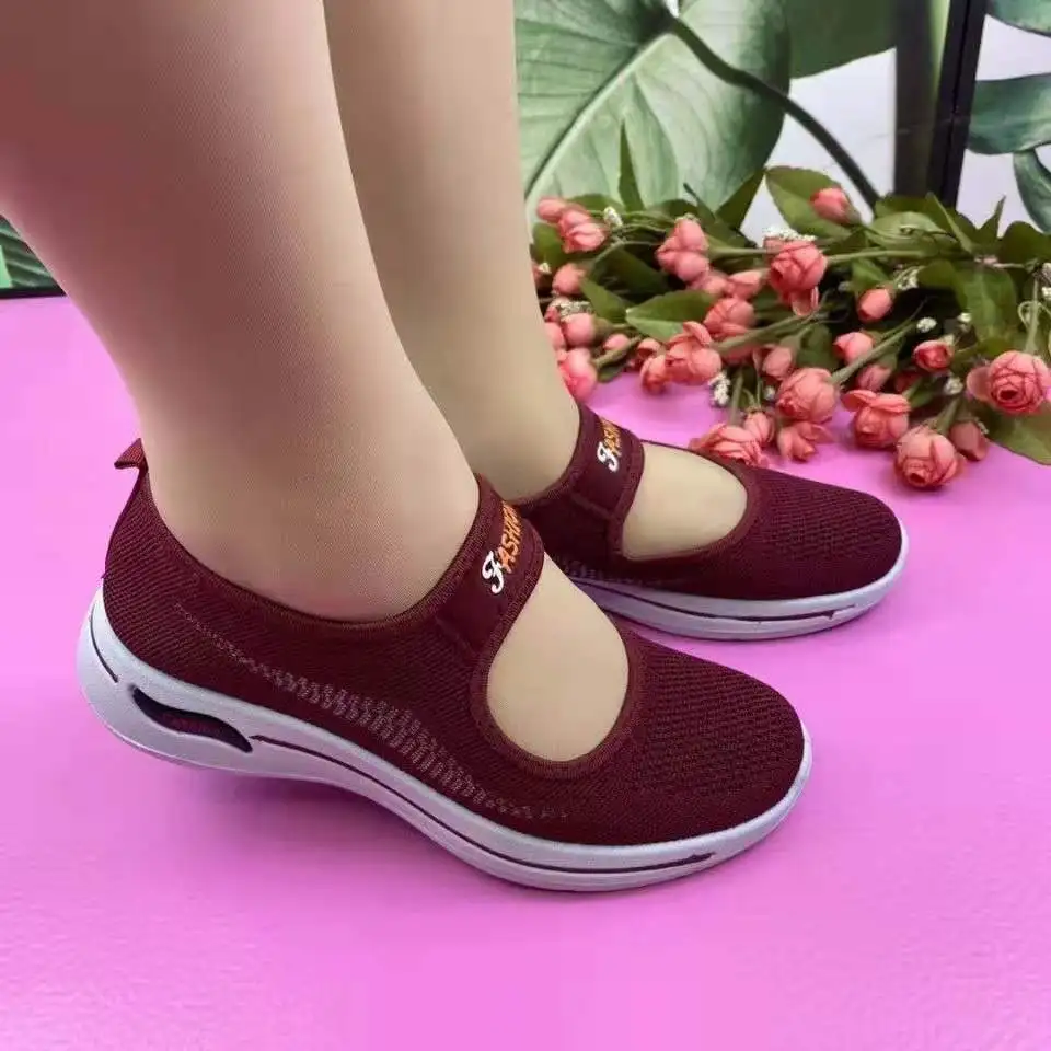 Comfortable Mom Sneakers Soft Sole Breathable Women Summer Casual Shoes Female Mesh Travel Flat Sports Shoes Light Elderly Shoe