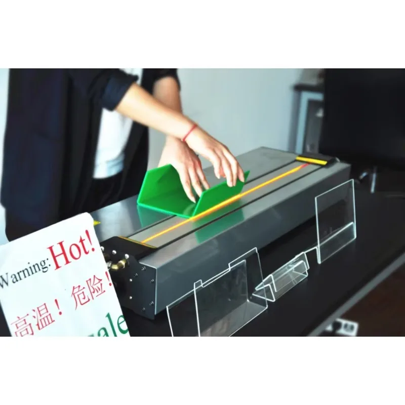 Nueva llegada 52 "1300mm tres moldes plexiglás PVC plástico acrílico hoja calefacción dobladora máquina
