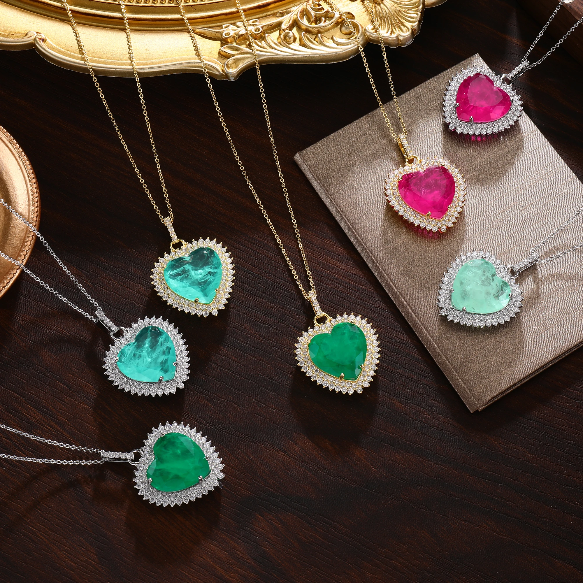 

20*20mm Fusion Tourmaline Blue Heart Shape Necklace For Women