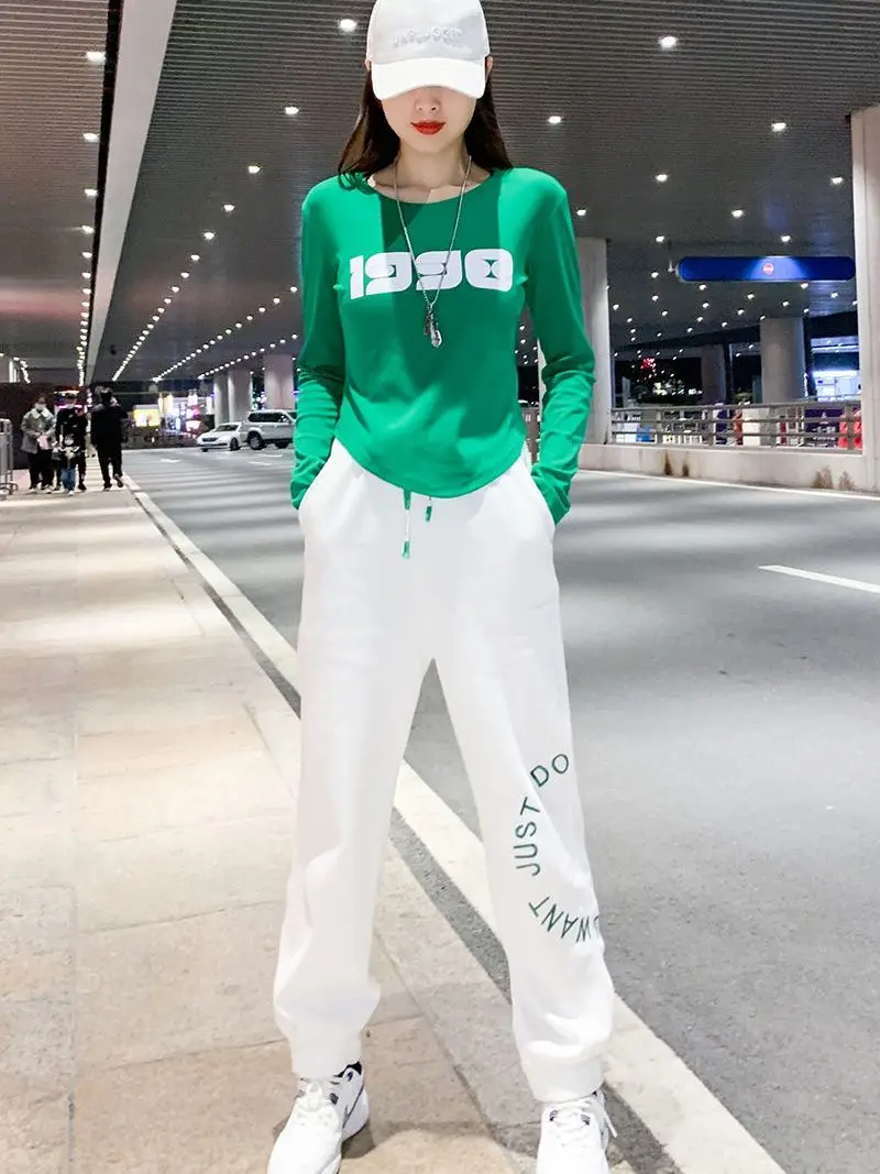 2024 Spring and Autumn Korean Edition New Women's Set Long sleeved Sports and Leisure Two Piece Set Trendy