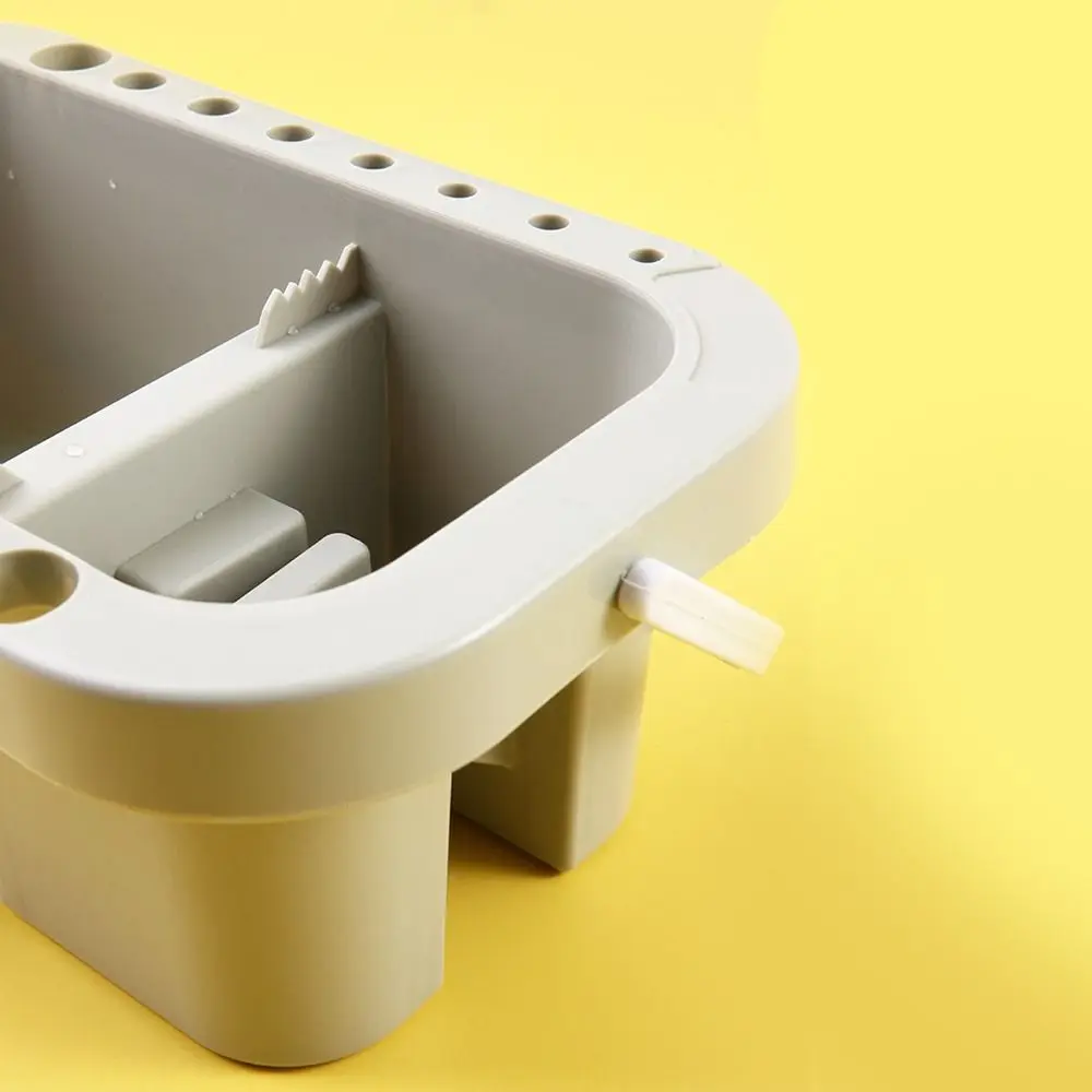 Painting Portable Paint Palette Artists Storage Box with Paint Pallet 16 Holes Paint Brush Holder with Lid Paint Brush Cleaner