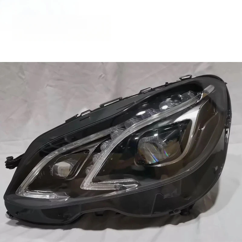 

Suitable for Mercedes-Benz 2014-2016 W212 E200 E260 E320 E300 E350 Front Headlight Car Light